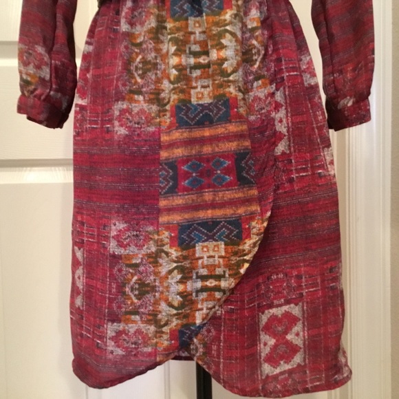 Forever 21 Contemporary Aztec Wrap Dress - Picture 4 of 8